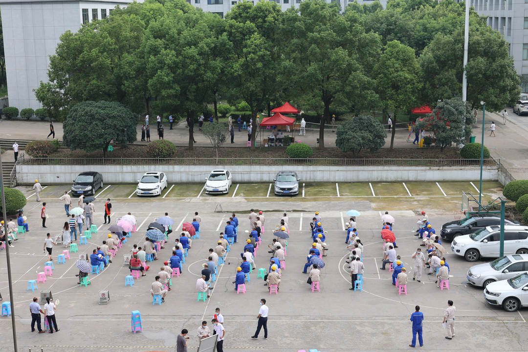 图8.6686在线登录官网入口总部大院核酸检测等候区_副本.jpg